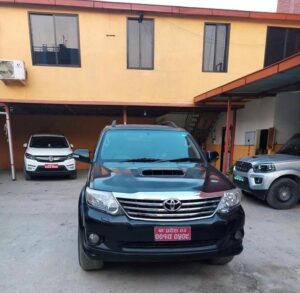 Luxuary Vehicle