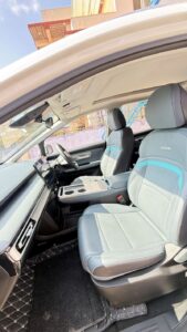 SUV