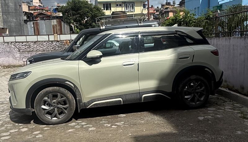 SUV